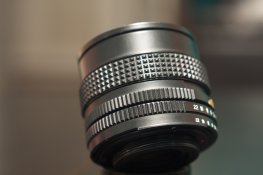 Kaleinar_100mm_f2.8_M42_(4_of_12).jpg