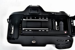 Nikon%20F%20601M%201214.jpg