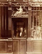 2007bm8468_homme_atget.jpg
