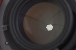 SMC_Takumar_55mm_1.8_No_Caps-9.jpg