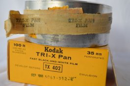 Tri-X_tin_1966-003.jpg
