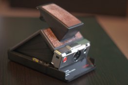 Black_SX70-2.jpg