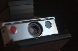 Black_SX70-8.jpg