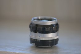 Nikon_Nikkor-S_Auto_50mm1.4-3.jpg
