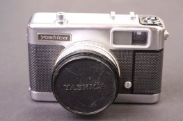 Yashica_EZ_Matic4-Case_(12_of_12).jpg