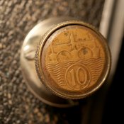 knob4.jpg