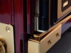 lowerhinge.png