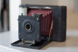 Kodak_No2_Folding_Pocket_wFILM.jpg
