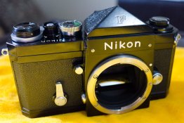 Nikon F.jpg
