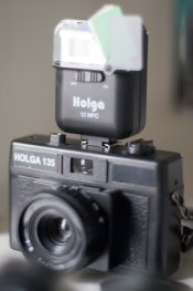 Holga_135mm_Set-3.jpg