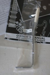 Fender_Strat_Kit-2.jpg