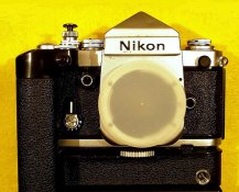 Nikon F2 002 sml.jpg
