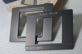 Meopta_78125_Neg_Holder-2.jpg