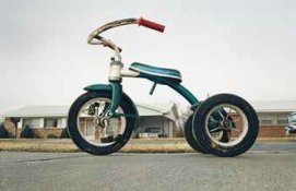 william_eggleston_untitled_1970_d5536850h.jpg