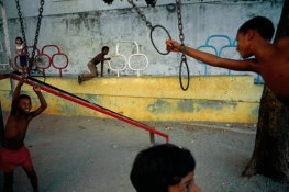DAH_Cuba_playground_500.jpg
