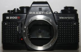 PRAKTICA B200S.jpg