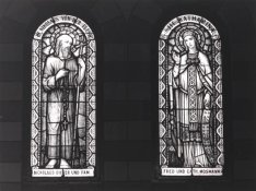 Lindsaywindows2.jpg