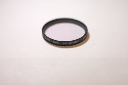Hoya_52mm_skylight(1B)_(1_of_4).jpg