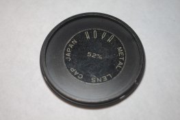 HOYA-52MM-SCREW-IN-LENS-CAP_(2_of_3).jpg