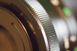 Vivitar_28mm_f2.5_FD_(7_of_7).jpg