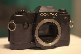 Contax_137_Parts_Body_(1_of_10).jpg