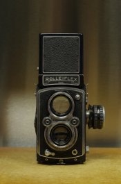 Rolleiflex 2.jpg