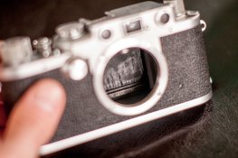 Leica_IIIF_(11_of_12).jpg