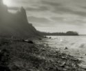 Chimney Bluffs shore 1