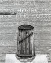 Seed-house-door 850x684