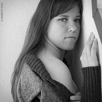 Girl with a naked shoulder