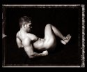 Jose, Reclining