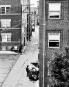 Alley on Pearl