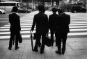 Black_suits