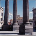 Columns, Teatro de la Paz