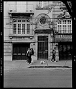 Facade, Dog-walking, Roma Norte