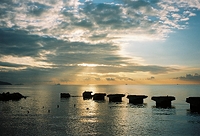 Concrete againts sea