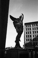 Angel of Victory statue