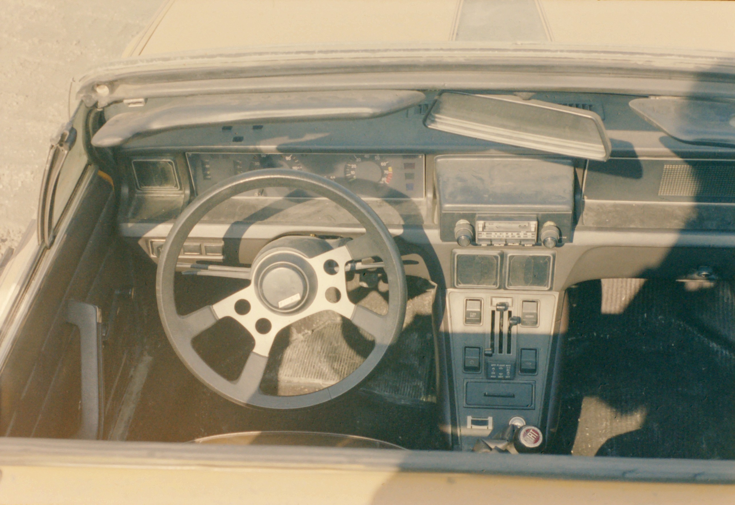 1976 Fiat X1/9 interior
