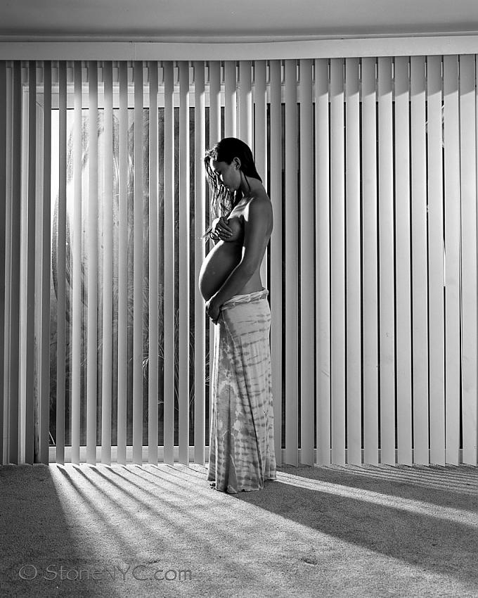 6 Months Pregnant - Window Light