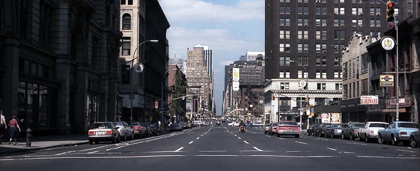 6th Avenue, 1984