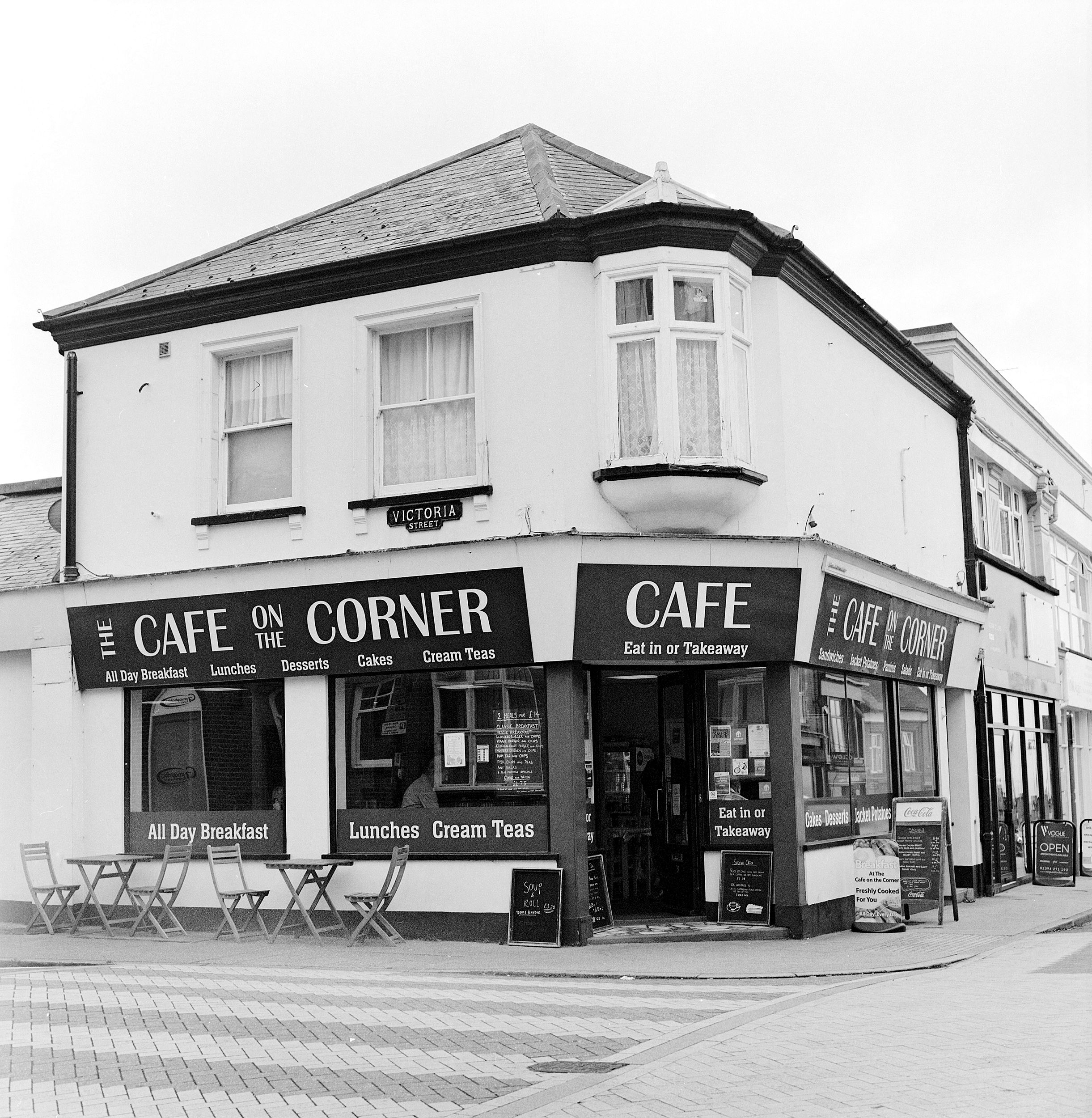A CHEEEEP Cafe in FELIXSTOWE !