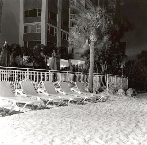 All quiet at the beach