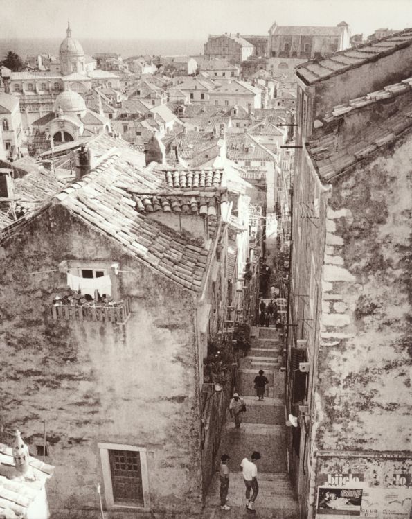 An alley in Dubrovnik