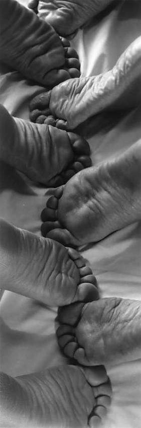 angle toes
