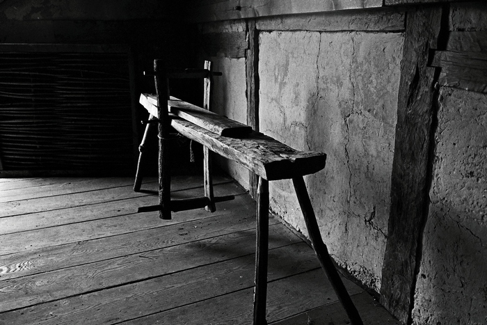 Anglo-Saxon Work Bench