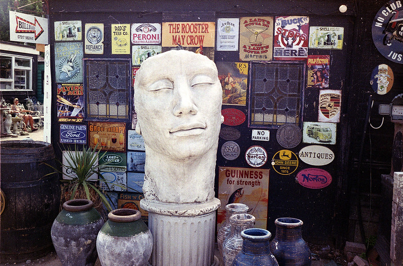 Antiques at Battlesbridge with MINOX 35GT