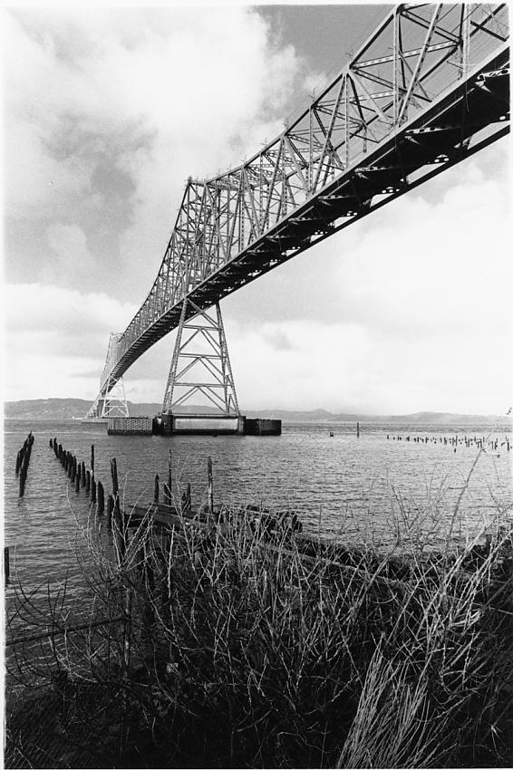Astoria-Meglar bridge, Columbia River