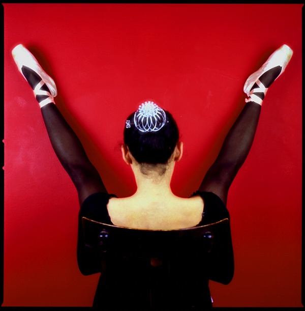 Ballerina - Red V