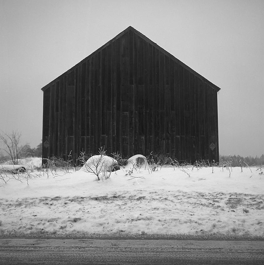 Barn on Route 220 in Washington Maine