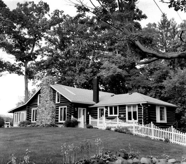 Black House